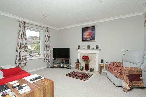 2 bedroom flat for sale, Stour Street, Canterbury, CT1