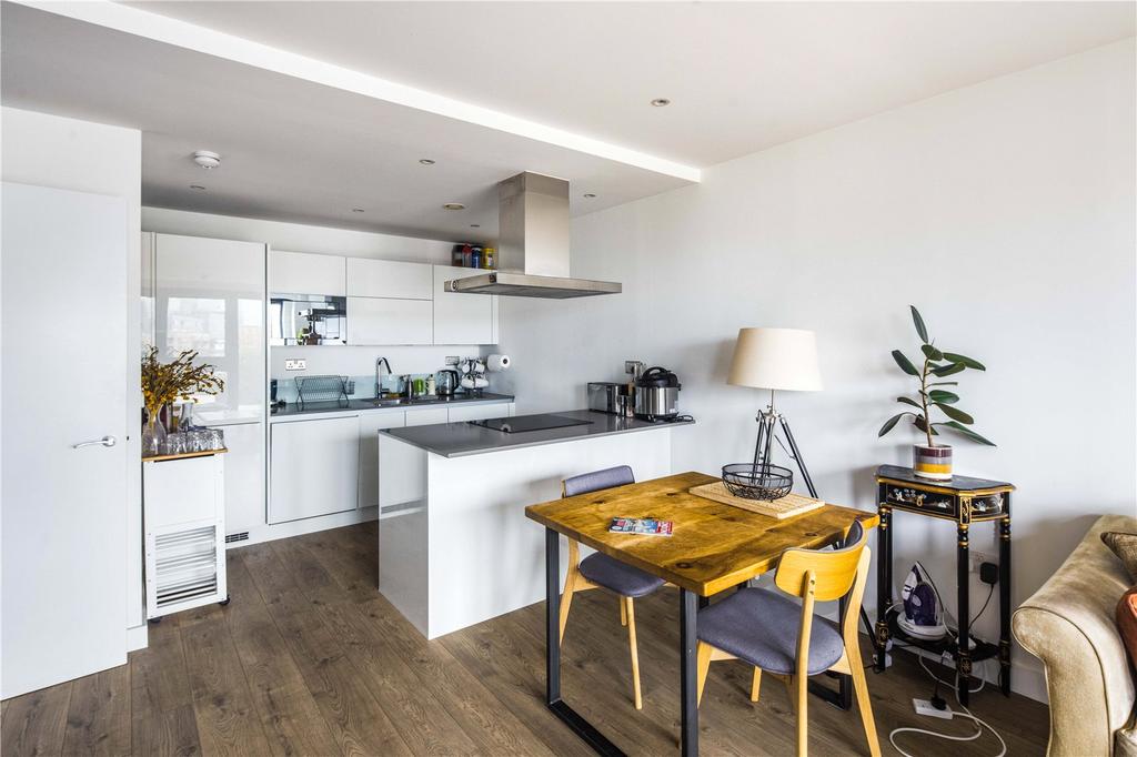 Living Room/Kitchen