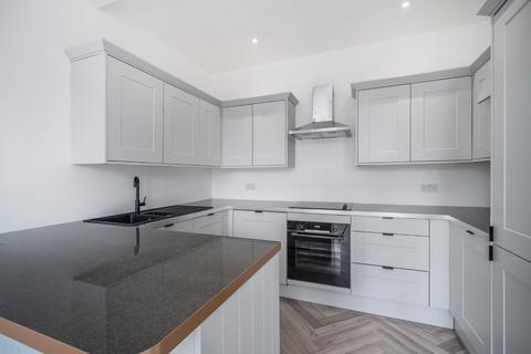 14 Muirkirk Road, London, SE6 1BE