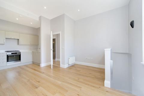 2 bedroom flat for sale, St Quintin Avenue, London, W10