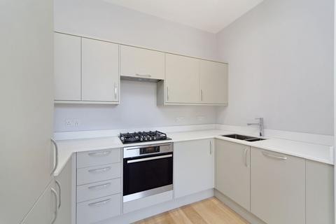 2 bedroom flat for sale, St Quintin Avenue, London, W10