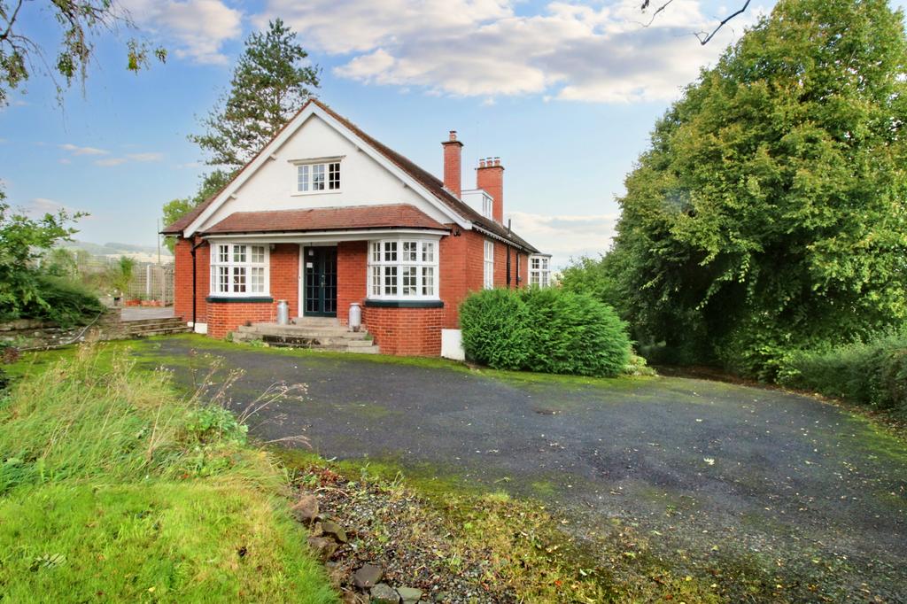 Ambleside, Clun Road, Craven Arms SY7 5 bed detached house for sale £