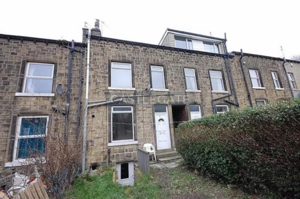 28 A Church Street, Crosland Moor, Huddersfield, We