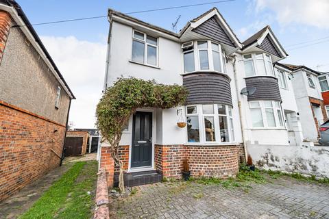 4 bedroom semi-detached house for sale - Baranscraig Avenue, Brighton, East Sussex, BN1
