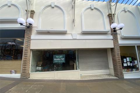 Shop to rent, St Cuthberts Walk, Chester-Le-Street, DH3