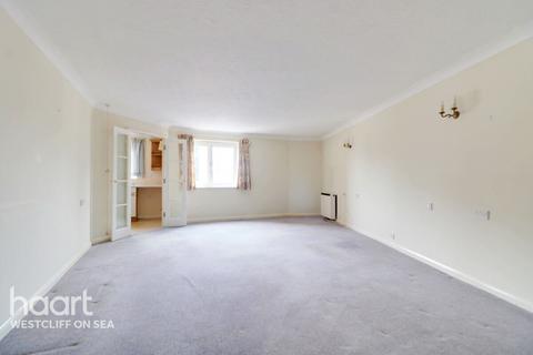2 bedroom flat for sale - Balmoral Road, Westcliff-On-Sea