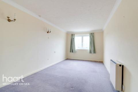 2 bedroom flat for sale - Balmoral Road, Westcliff-On-Sea