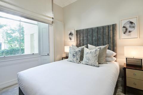 1 bedroom apartment to rent, One Bedroom  Ground Floor Apartment  Kensington Garden Square  Bayswater  W2