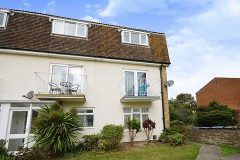 2 bedroom flat for sale - Cheviot Court, Broadstairs