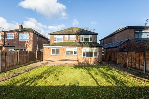 4 bedroom detached house to rent, Wilbraham Road, Manchester