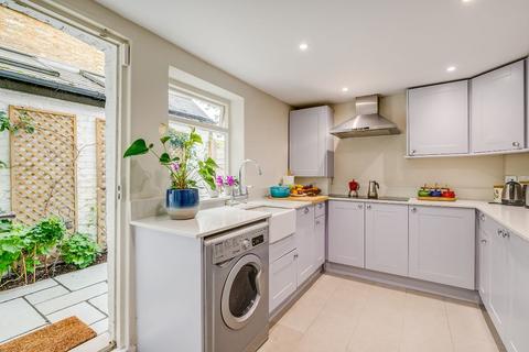 2 bedroom terraced house for sale, Archway Street, Barnes, SW13