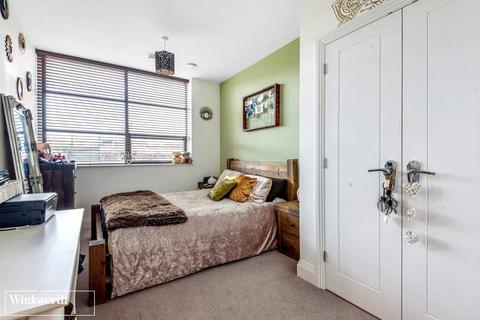2 bedroom apartment for sale, Fullbrook Drive, Basingstoke, Hampshire, RG21