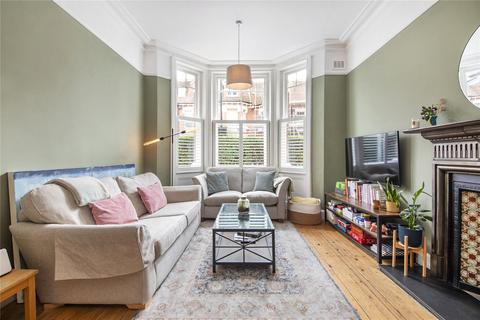 2 bedroom flat to rent, Inglewood Road, London