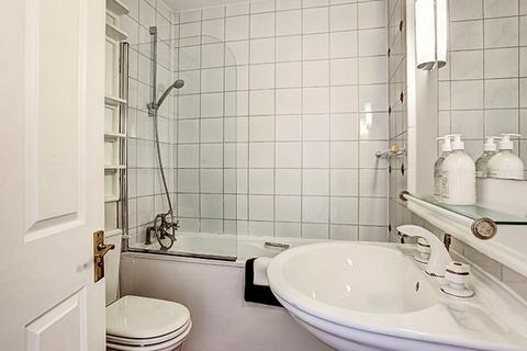 2 bedroom apartment to rent, Newly Refurbished  Two Bedroom Apartment  Lexham Gardens  Kensington  W8