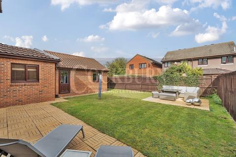 1 Bowmead, London, SE9 3NL