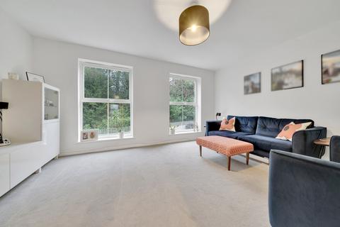 15 Greenacres, Lower Kingswood, Tadworth, KT20 7EL