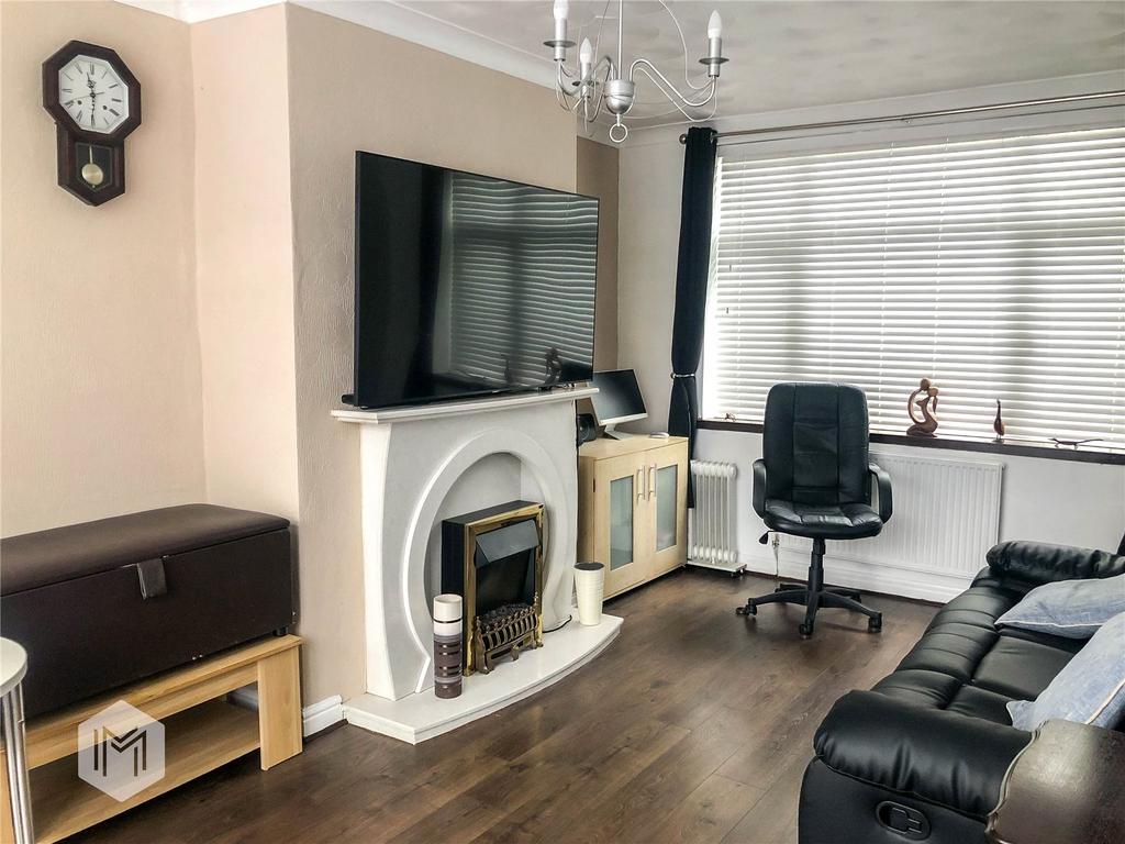 Wyndham Avenue, Bolton, Greater Manchester, BL3 4LQ 3 bed semidetached