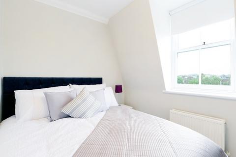 2 bedroom property to rent, Lexham Gardens Kensington
