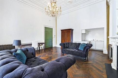 Studio to rent, Queens Gate, South Kensington, London