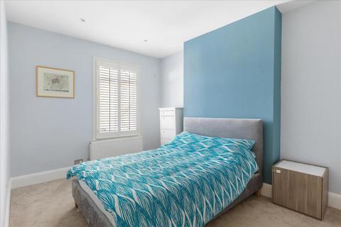 6 Rannoch Road, London, W6 9SR