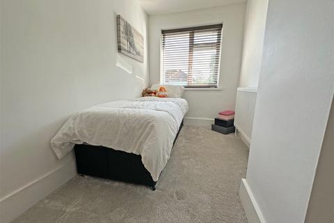 1 Green Close, Wythall, Birmingham, B47 6AD