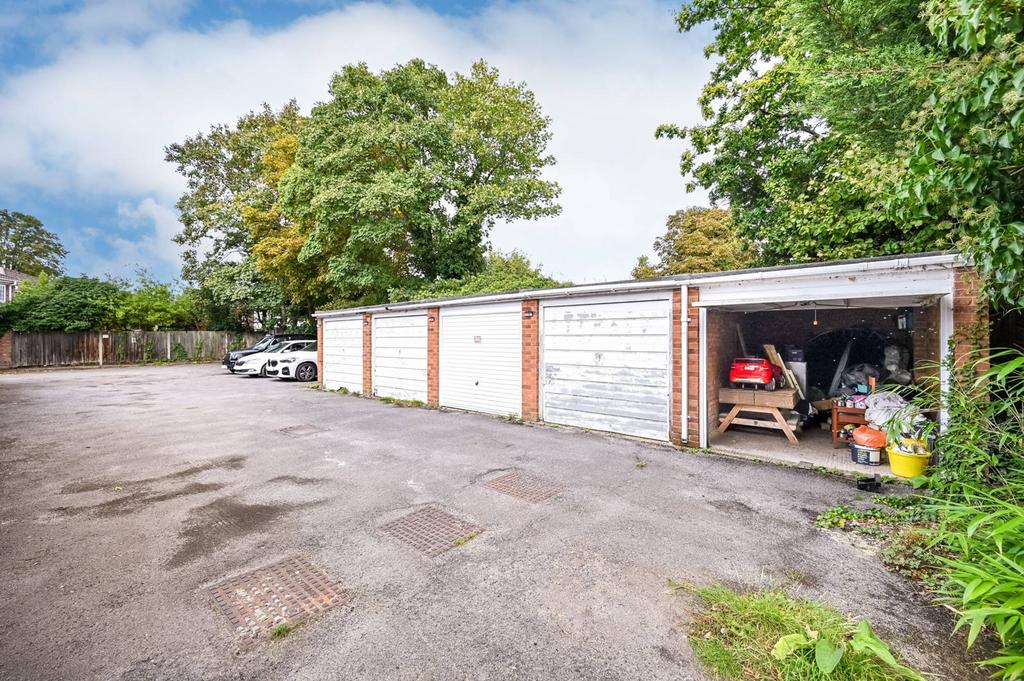 Mayfair Close, Surbiton, KT6 Garage for sale £45,000