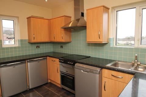 2 bedroom flat to rent, Redesdale Gardens, Leeds, West Yorkshire, LS16