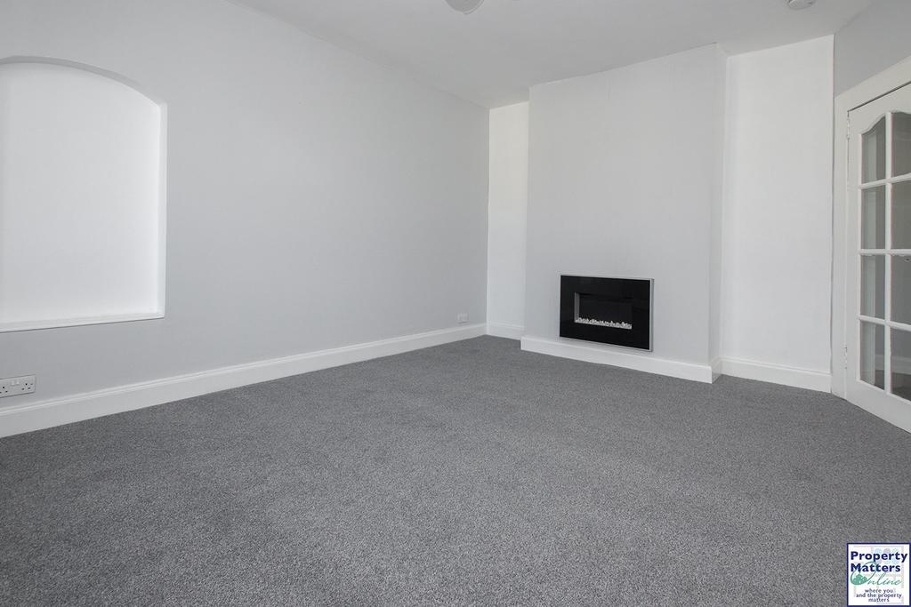 Craig Road, Troon, KA10 4 bed flat for sale £89,995