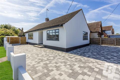 3 bedroom detached bungalow for sale, Athelstan Gardens, Wickford, Essex, SS11