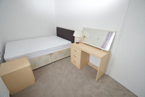 undefined, Welland Close, Langley, Berkshire, SL3