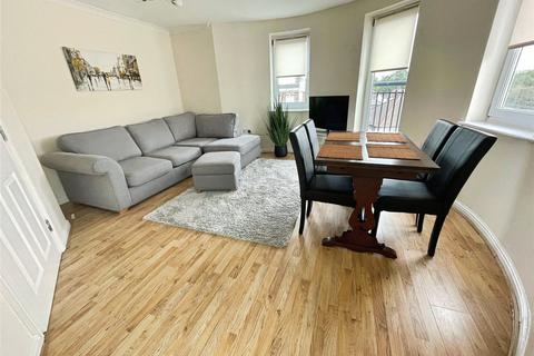 2 bedroom apartment for sale, Southbury Court, South Street, RM1
