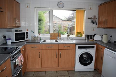 3 bedroom semi-detached house for sale - Westminster Road, Broughton, DN20