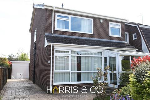 4 bedroom semi-detached house for sale, Radway Close, Thornton-Cleveleys, FY5