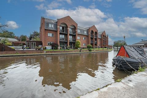 2 bedroom apartment for sale, Cameron Wharf, Newcastle Street, Stone, Staffordshire, ST15