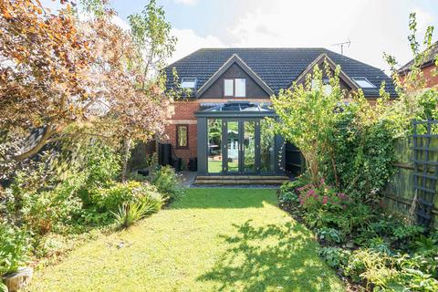 2 Ash Close, Faringdon, SN7 8EJ
