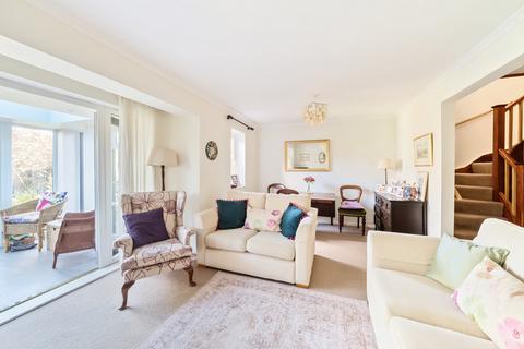 2 Ash Close, Faringdon, SN7 8EJ