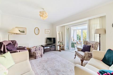 2 Ash Close, Faringdon, SN7 8EJ