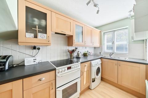 2 Ash Close, Faringdon, SN7 8EJ