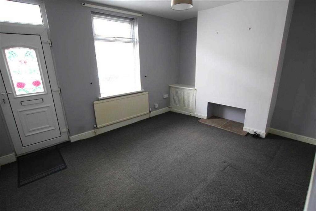 Milgate Street, Royston, Barnsley 3 bed terraced house for sale £74,950
