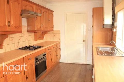 3 bedroom terraced house to rent, Wellington Road, DA1