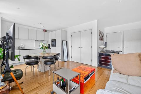 1 bedroom apartment to rent, Wild Flower Gardens, London, E3