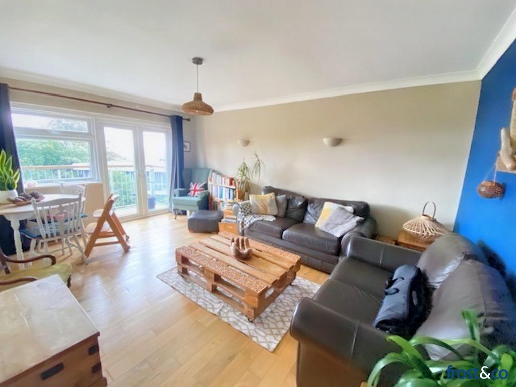 Mount Road, Lower Parkstone, Poole, Dorset, BH14 2 bed apartment for