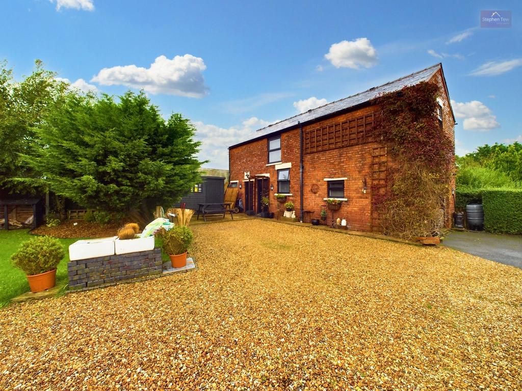 Coach House