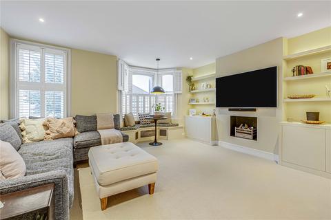 3 bedroom flat to rent, Stephendale Road, London, SW6