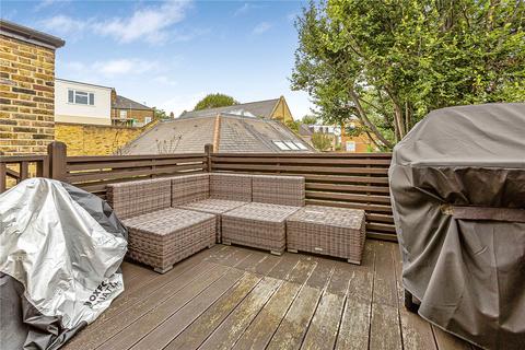 3 bedroom flat to rent, Stephendale Road, London, SW6