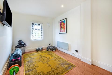 28 Goring Field, Winchester, SO22 5NH