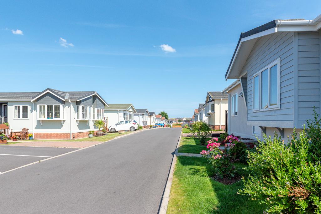 SaltburnbytheSea, Cleveland, TS12 2 bed park home for sale £179,950