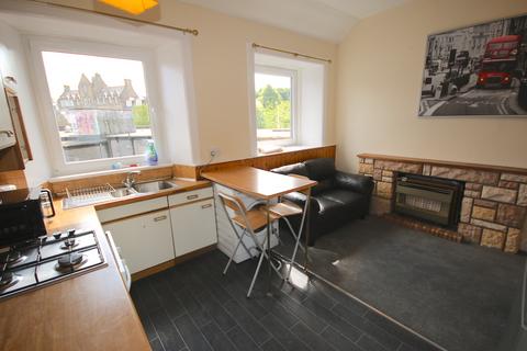 2 bedroom flat to rent, Gorgie Road, Gorgie, Edinburgh, EH11