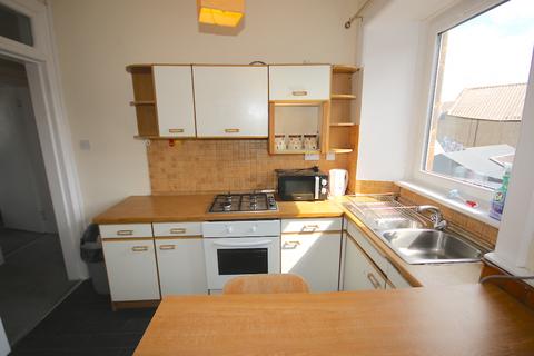 2 bedroom flat to rent, Gorgie Road, Gorgie, Edinburgh, EH11