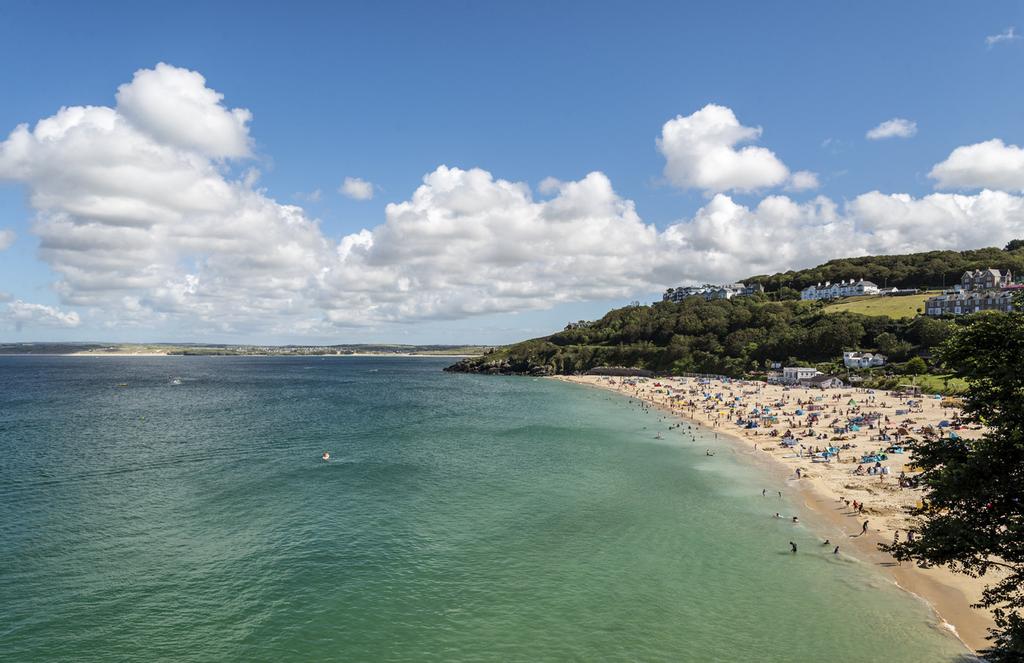 St Ives, Cornwall, TR26 2 bed park home for sale £295,000